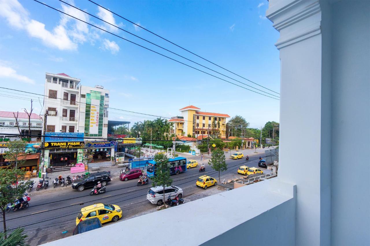 Galaxy Hotel Phu Quoc Exterior photo